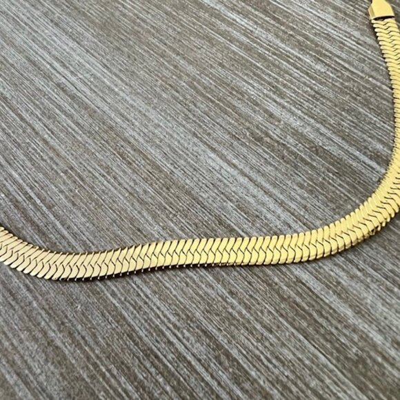 Jennifer Zeuner 14K Yellow Gold Plated Herringbone Hamilton Necklace - Picture 6 of 6